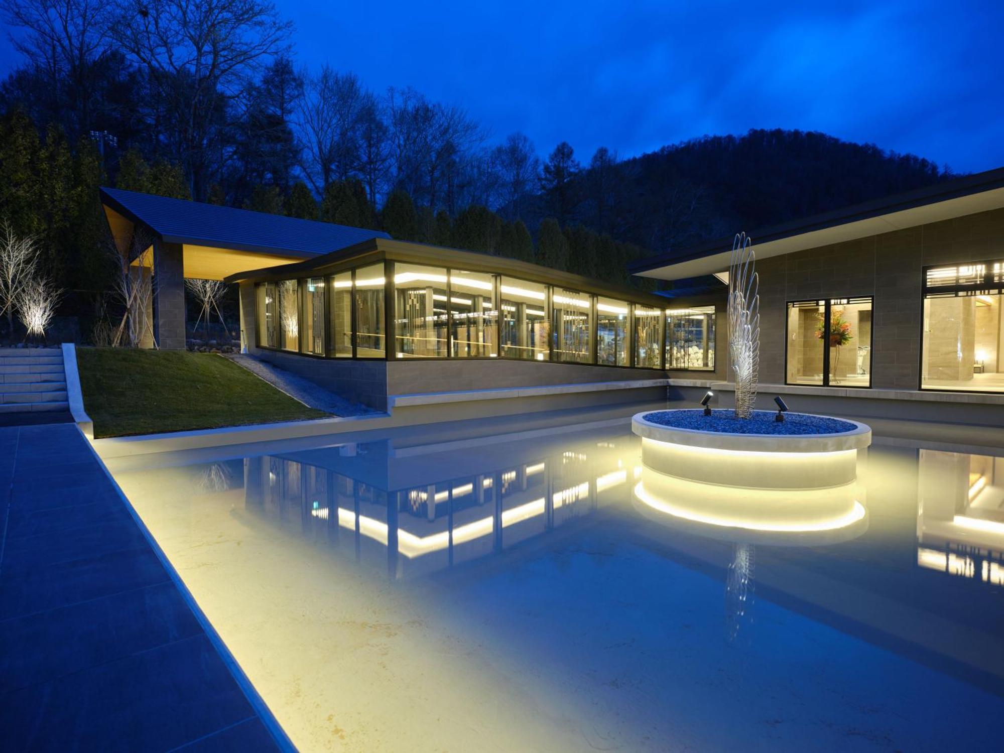 Lake Toya Tsuruga Resort Hikarinouta Toyako Dış mekan fotoğraf
